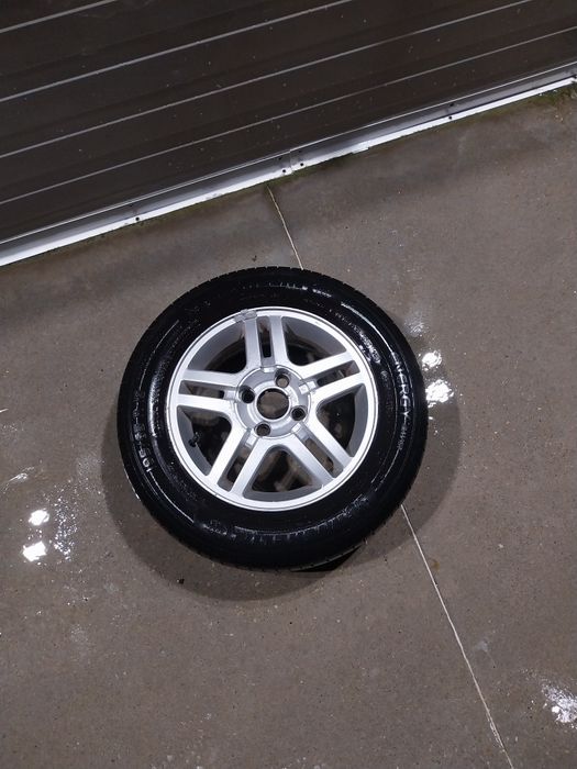 Резервна гума форд фокус,фиеста и фюжън