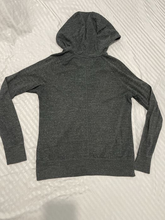 Bluza dama Nike, impecabila