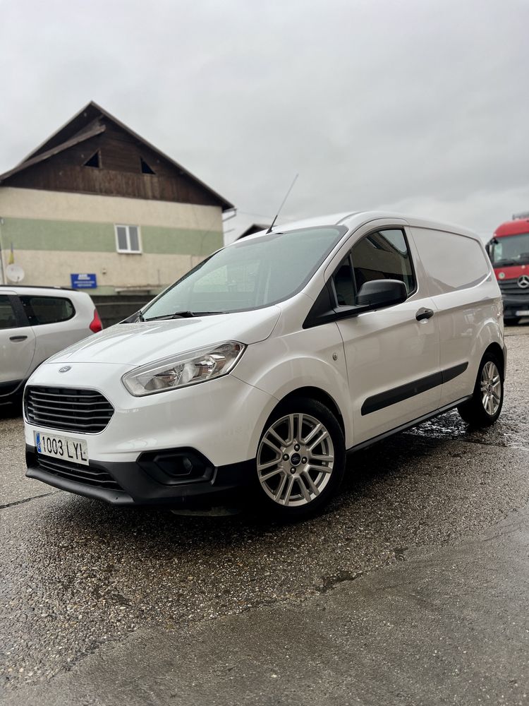 Ford Transit Courier /Tourneo    2022  Caddy /Dokker