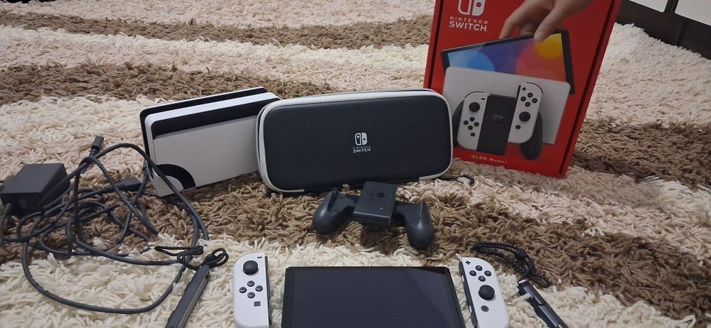 Nintendo switch 1 OLED Model ca nou