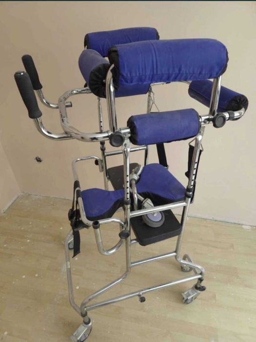 Активна проходилка-ролатор