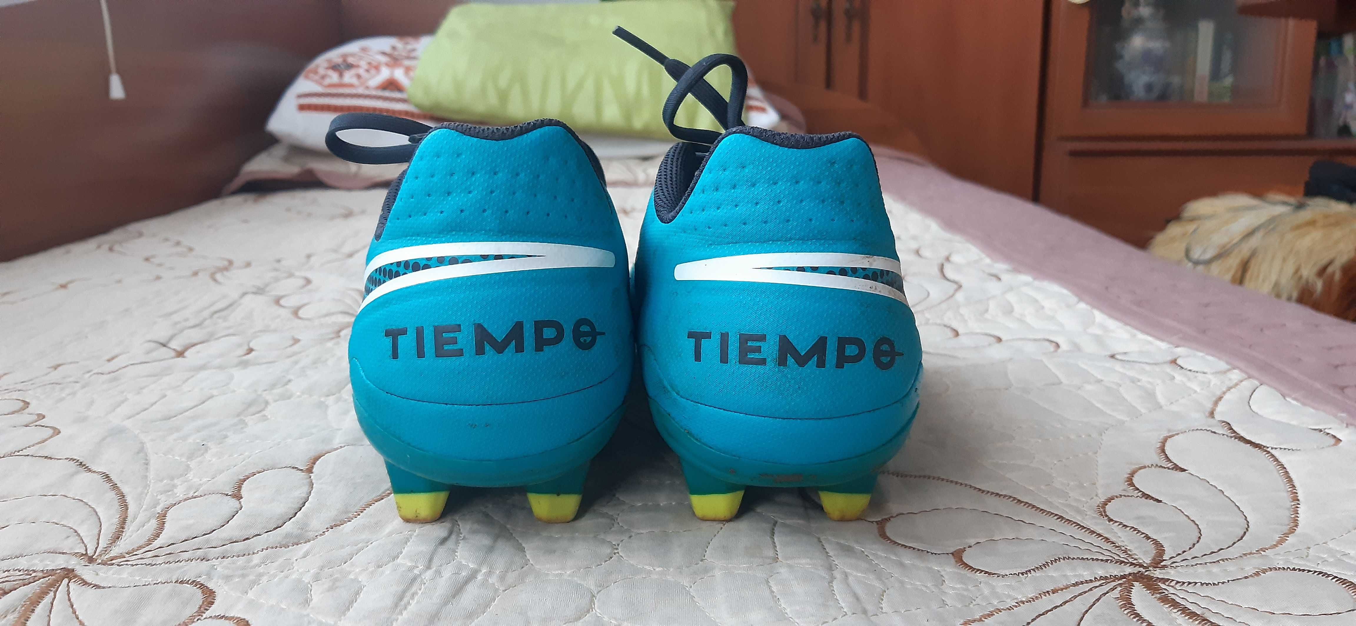 Nike Tiempo Legend 8