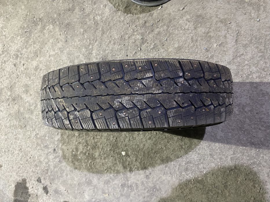 Продам шину на Газель