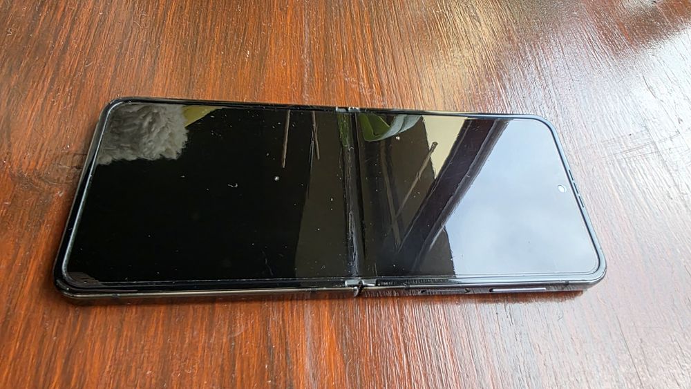 Samsung Galaxy Z Flip 4, 8RAM/256GB