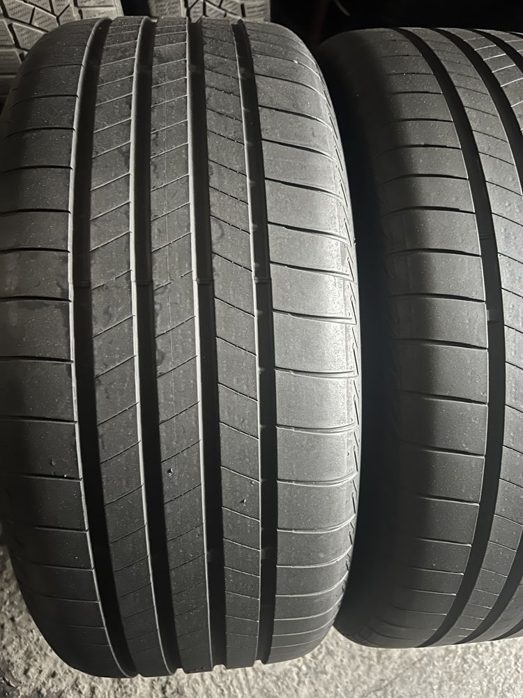 Anvelope 255/40/21 Bridgestone 255 40 R21