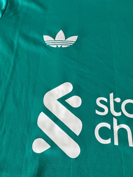 Ливърпул Трети Екип