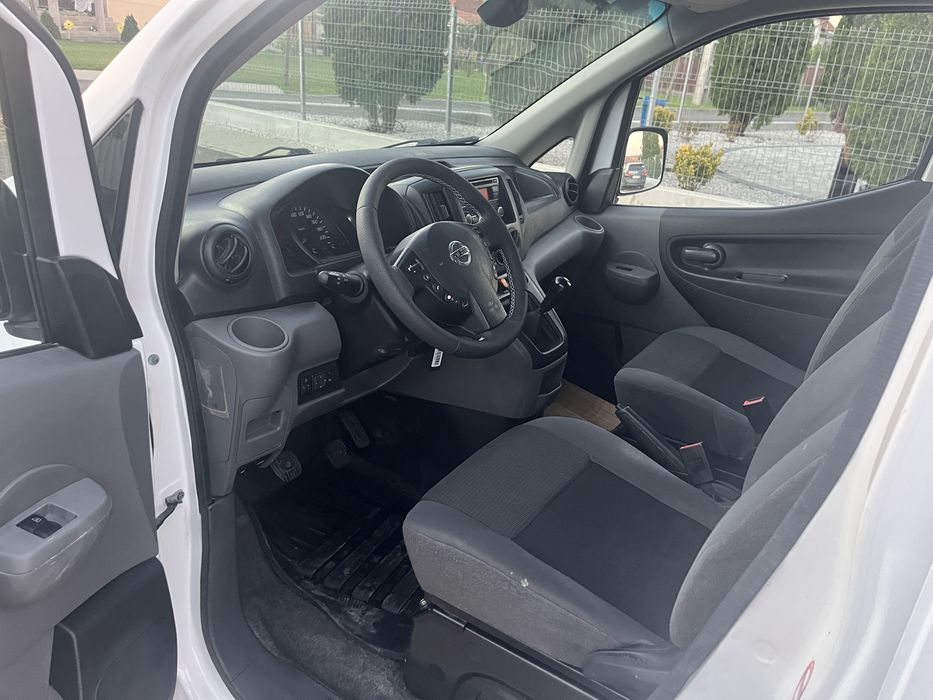 Vand Nissan nv 200