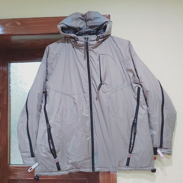 Vând geaca groasă de iarna,mărimea xxl