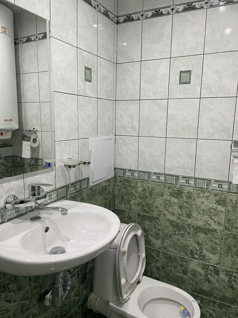 Дава се под наем Едностаен апартамент в Свиленград - 50 кв.м за 255 € - Снимка #2