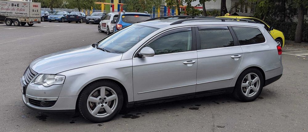 VOLKSWAGEN Passat B6 Cutie Automata Clima Navigatie Senzori Parcare