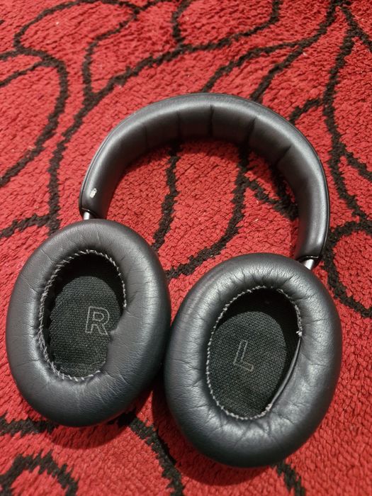 Casti BOSE QuietComfort Ultra Headphones.