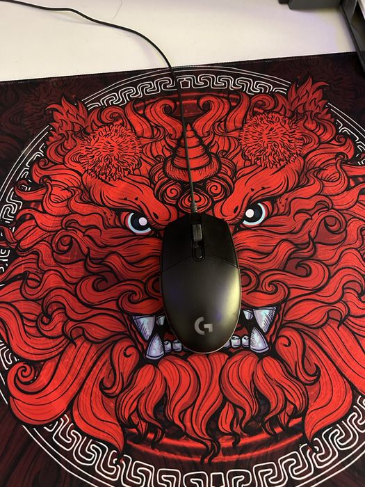 Мышь Logitech g102