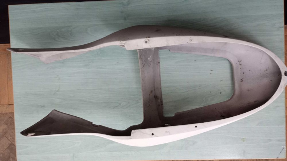 Задна и странични кори за мотоциклет Honda 600f