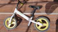 Bicicleta fara pedale pentru copii trotineta