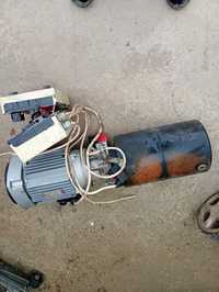 Електродвигател с хидравлична помпа