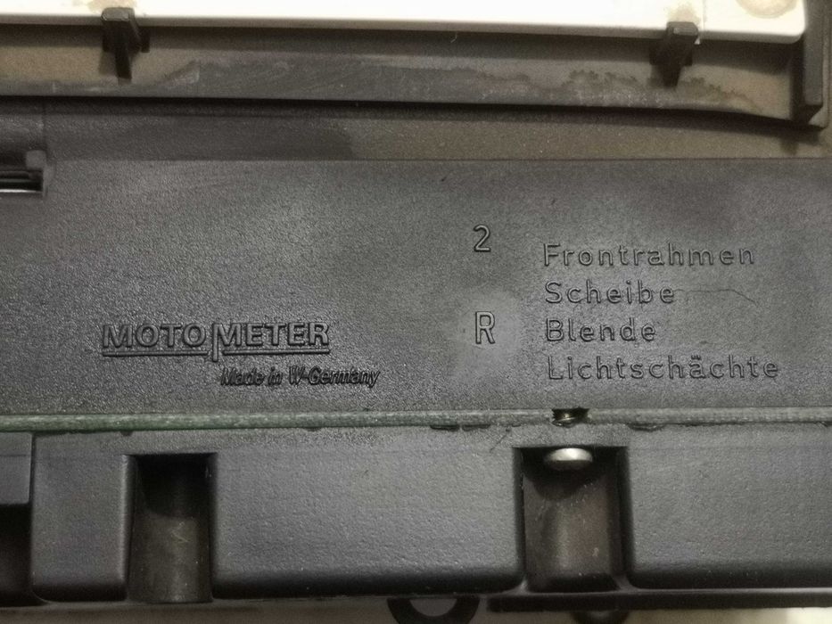 Километраж за VW Golf 3 / Голф 3 бензин