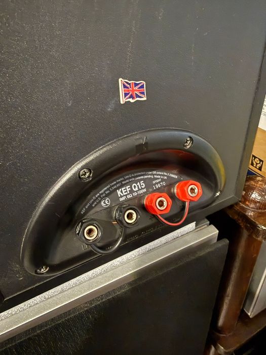 Kef Q15. Boxe raft audiofile. Sunet fin, englezesc. Ca noi. Preț fix !