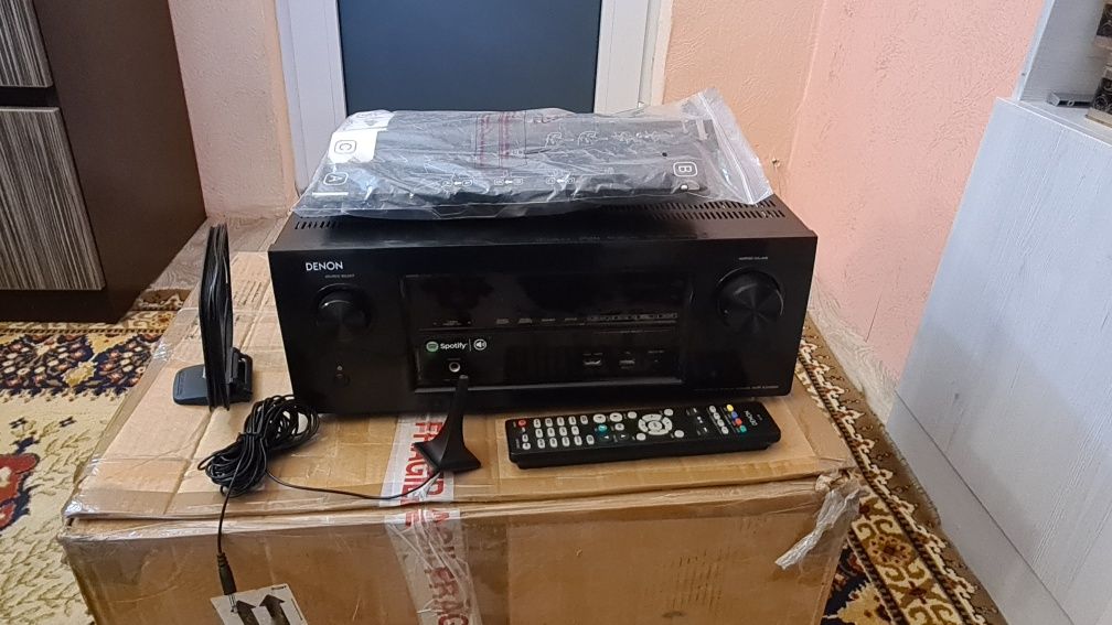 Denon AV Reciever X3100W