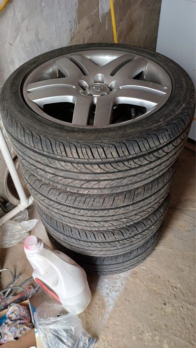 Продается покрышки летние