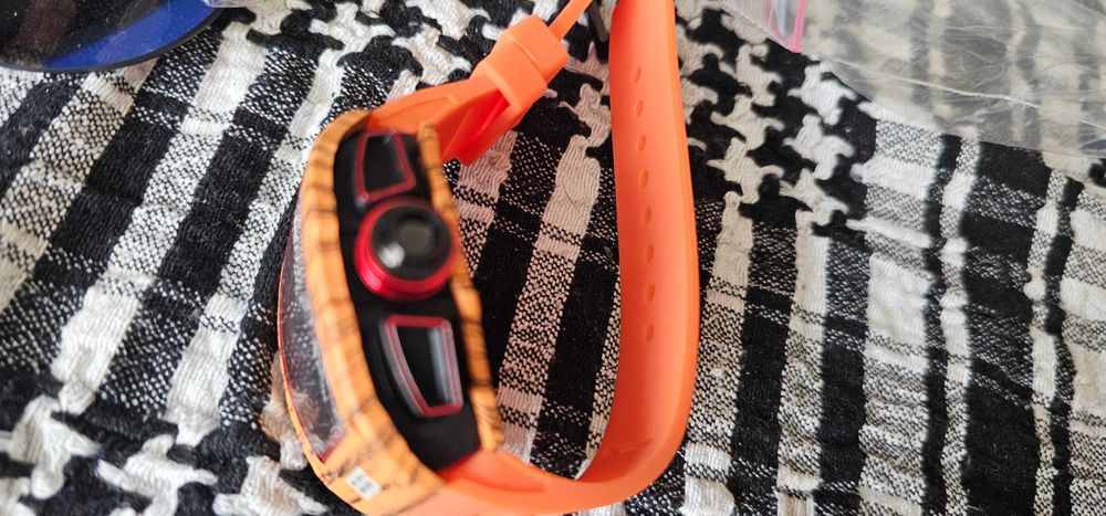 ochelari de soare scrie pe ei Louis Vuitton ceas de mana RICHARD MILLE