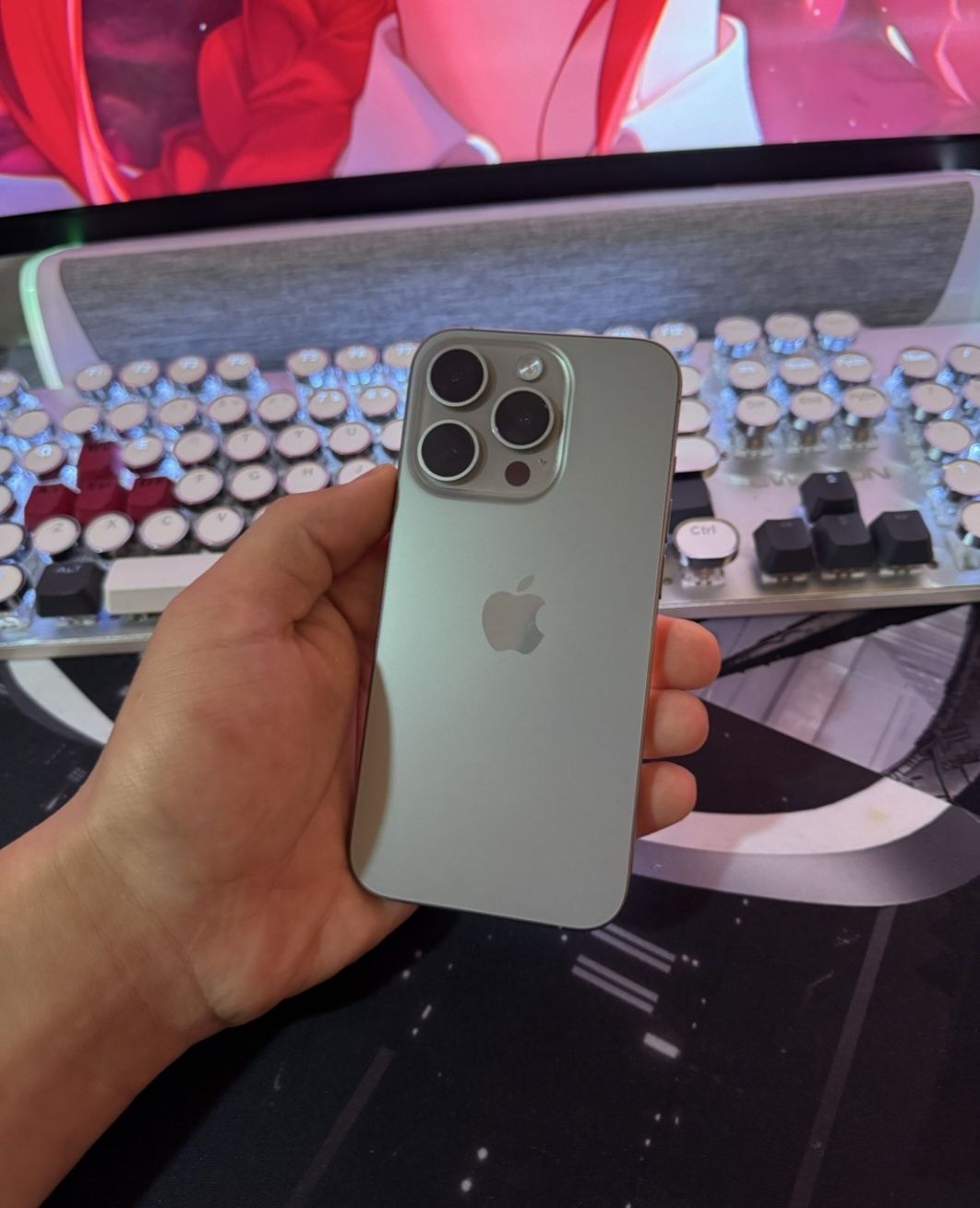 IPhone 15 pro 128 gb
