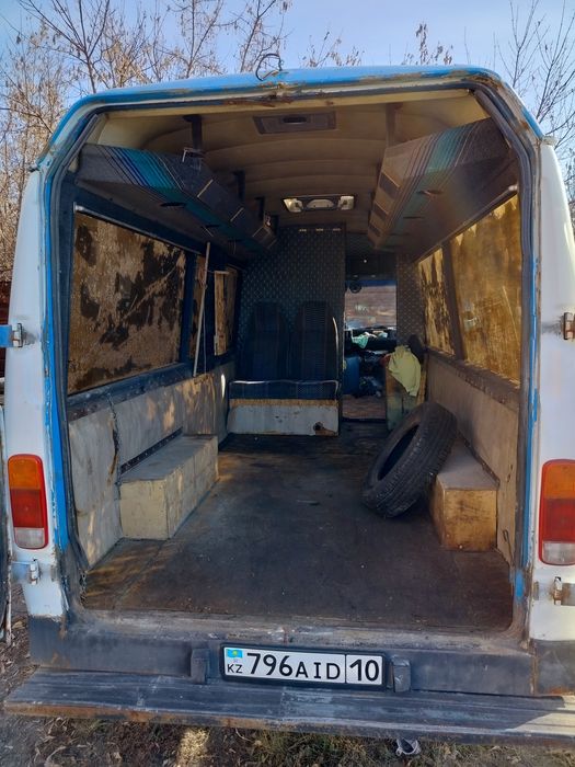 Мерседес Д310 сапог бус спринтер грузоперевозки под снегоход кунг дом