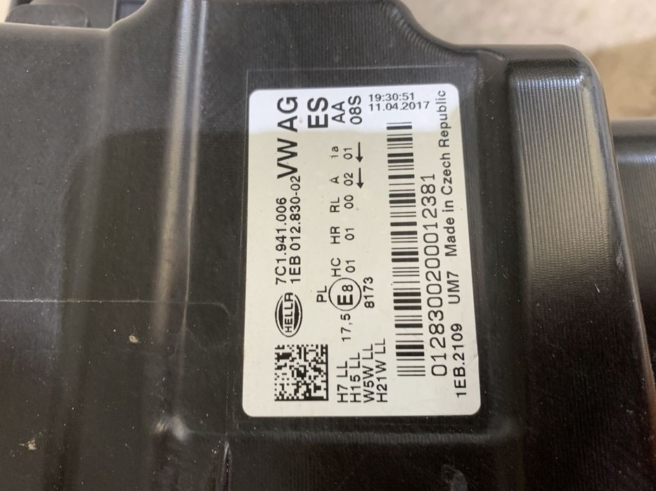 Far dreapta VW Crafter, MAN TGE, 2018, 2019, 2020, 2021, 2022, 2023, cod origine OE 7C1941006