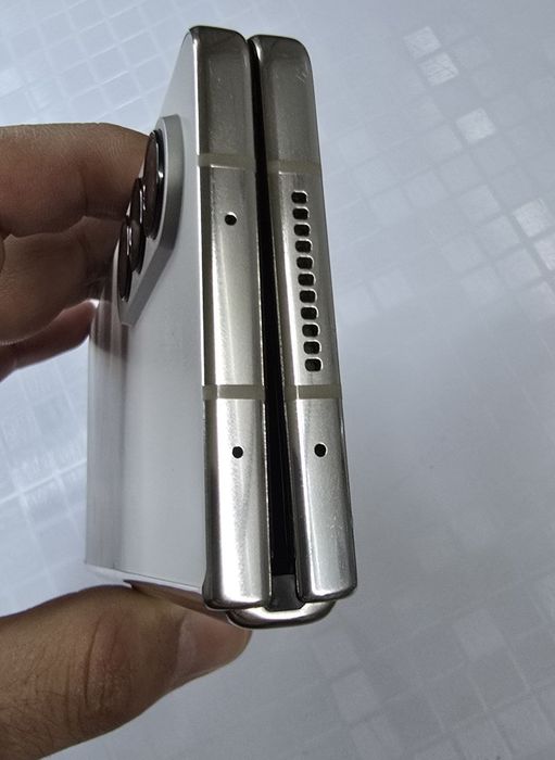 Samsung  galaxy Fold 4 12/256 gb