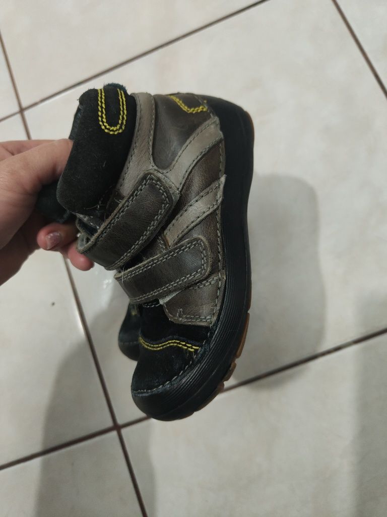 Ghete ddstep marime 25