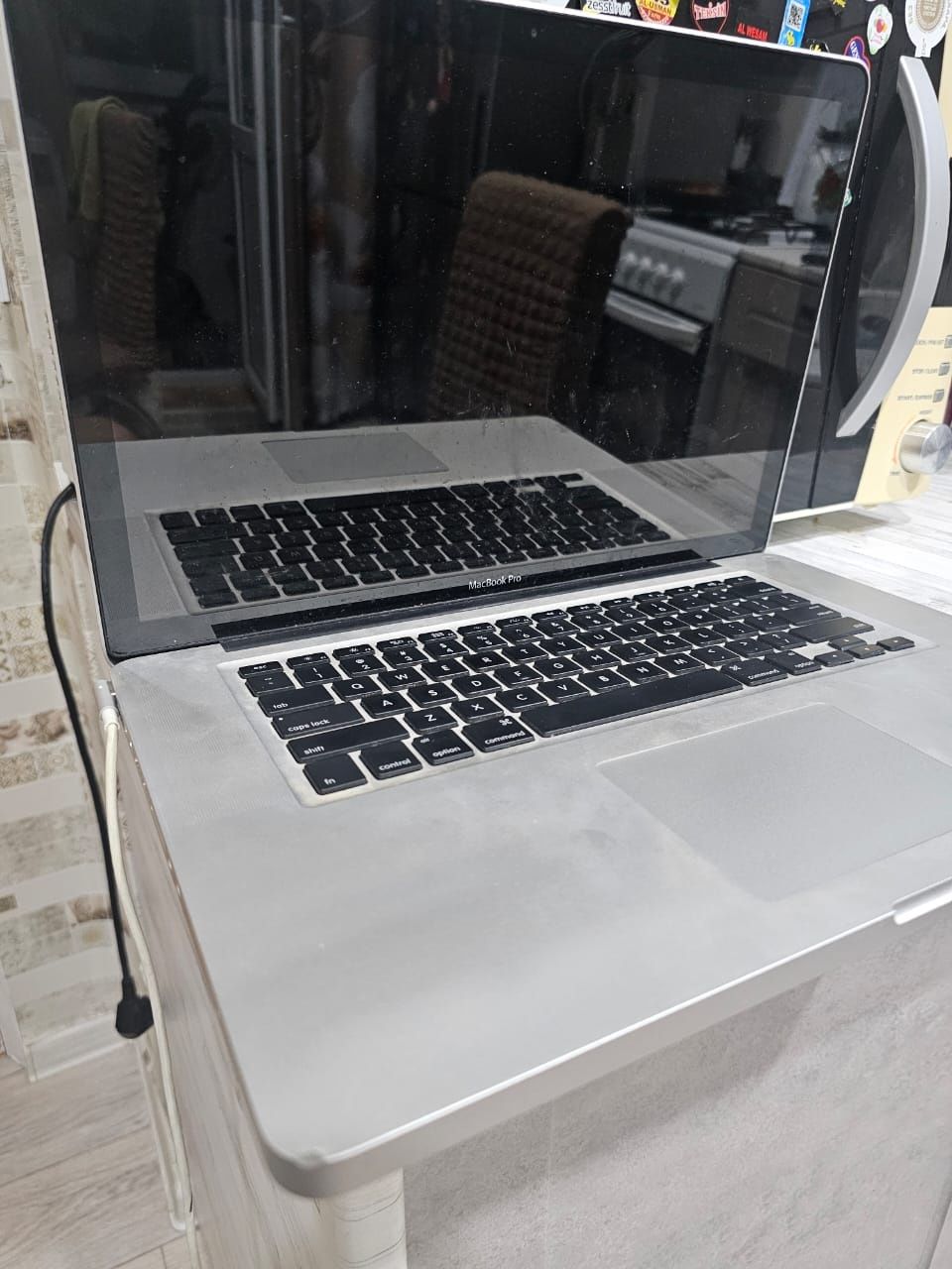 Продам mac book pro core i7