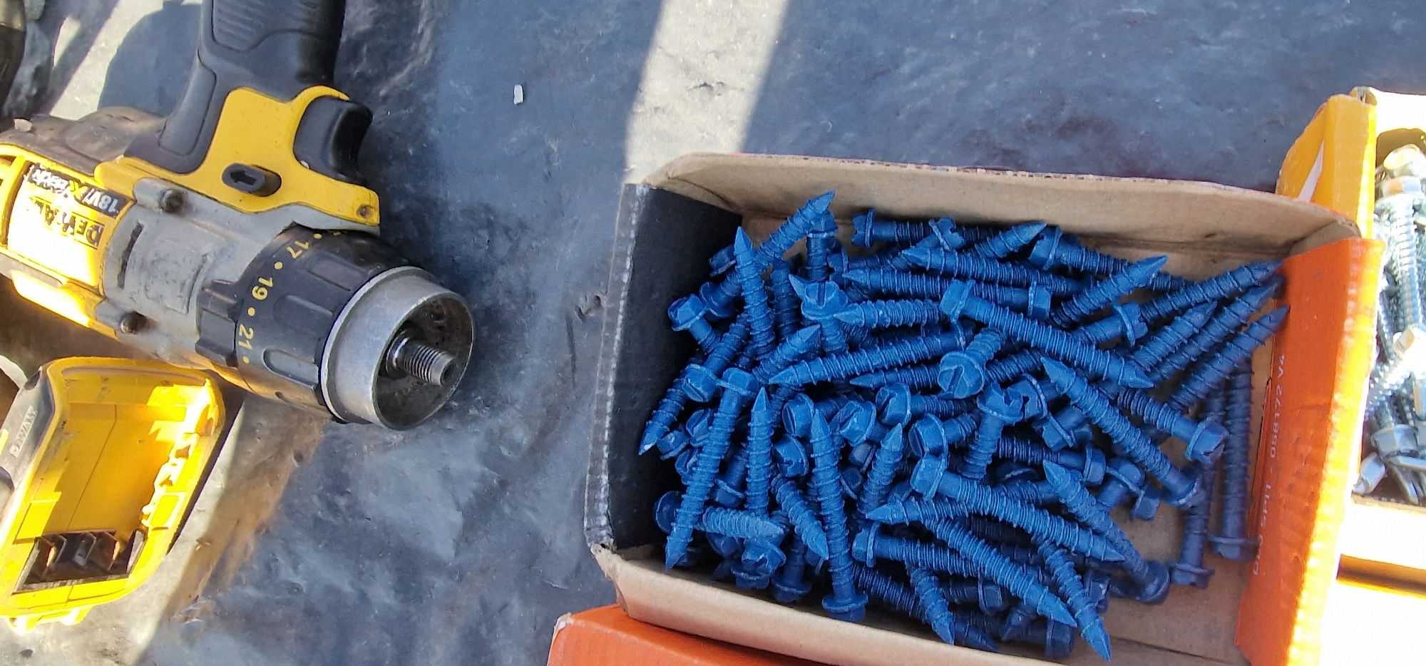 Spit surube beton hilti biliard würth berner hazet knipex spax Rehau