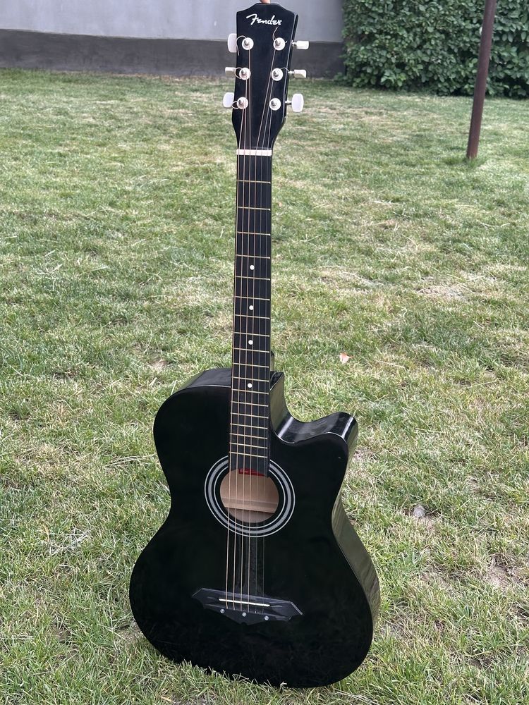 Gitara Sotiladi !!!