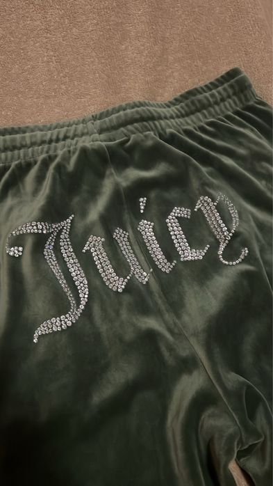 Яке и панталон Juicy Courure