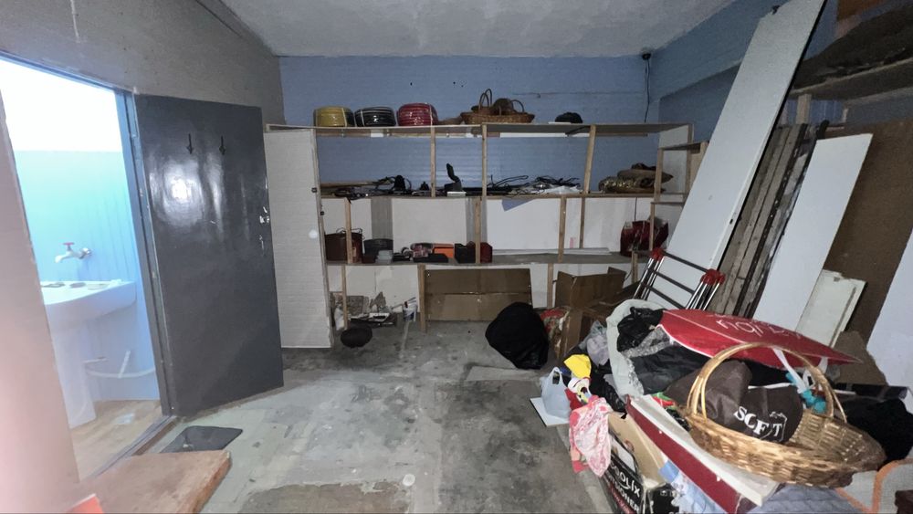 Kotta do’kon qo’shimcha 2 xona kvartirasi bilan sotiladi