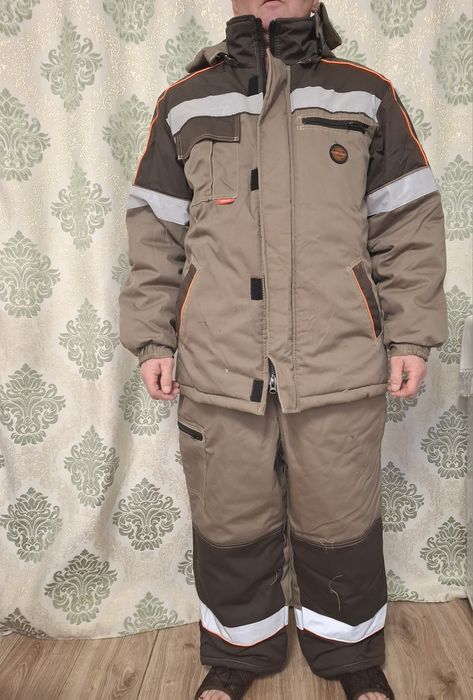 Продам зимний комплект спец одежды