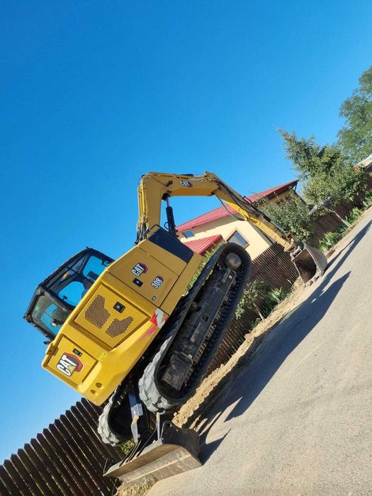 Excavator CAT 308, An 2023, 1780 ore