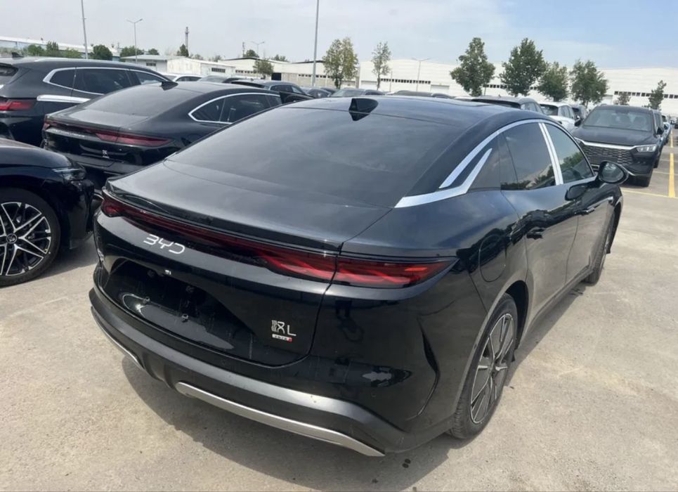 BYD Han L 701km Premium