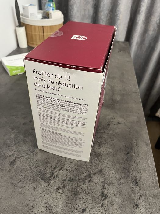 Epilator laser philips IPL 7000 BRI 921 nou