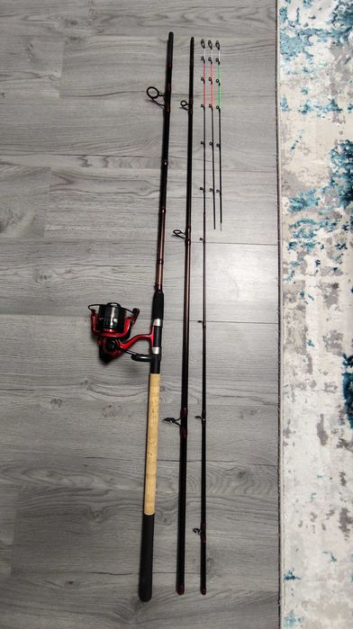 Combo  feeder si accesorii