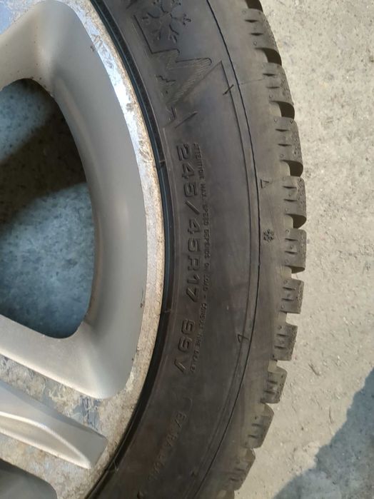 Зимни гуми с джанти Dunlop Winter Sport 5 45/17