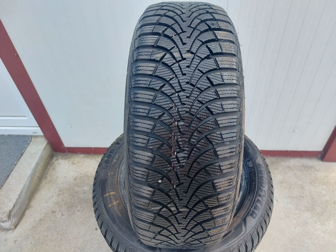 100 lei bucata! Set anvelope M+S 185 65 15 Goodyear