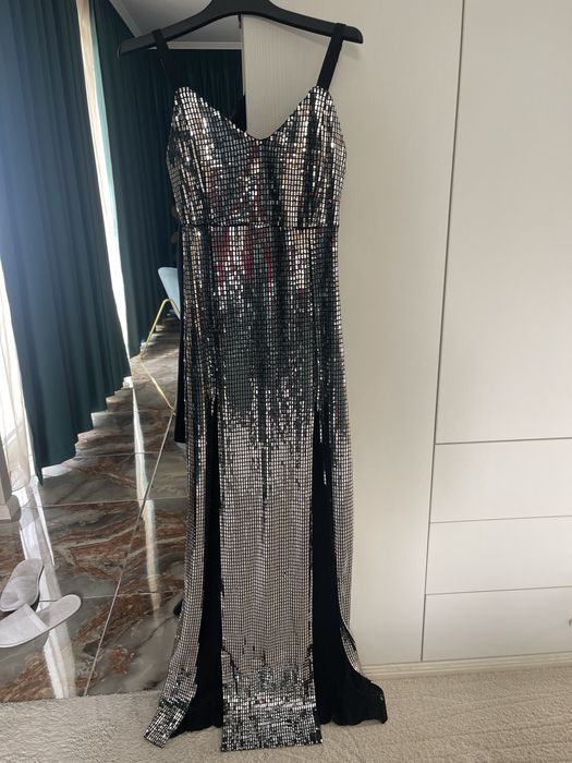 Празнична блестяща рокля метален ефект - новогодишна