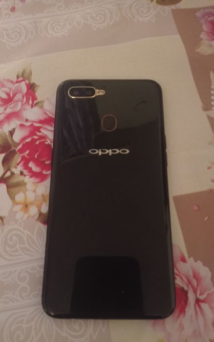 Продается смартфон