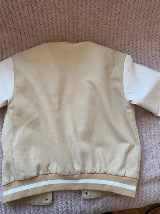 Яке за момиче Zara