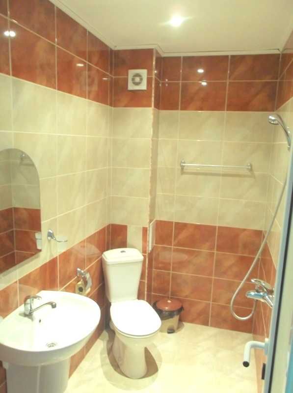 Продава се Хотел в с. Равда, Област Бургас - 1500 кв.м за 306 €/кв.м - Снимка #2