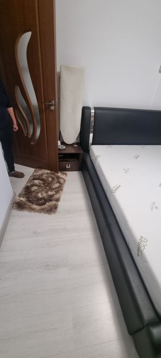 Pat de mijloc cu saltea