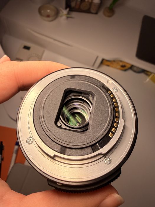 Obiectiv Sony E 16-50mm PZ OSS 3.5-5.6 – kit-lens, stare foarte bună