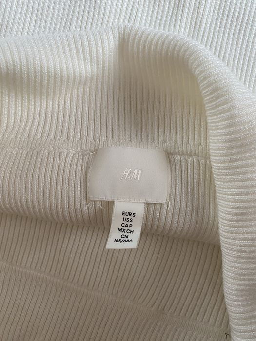 Бяла блуза с паднали ръкави