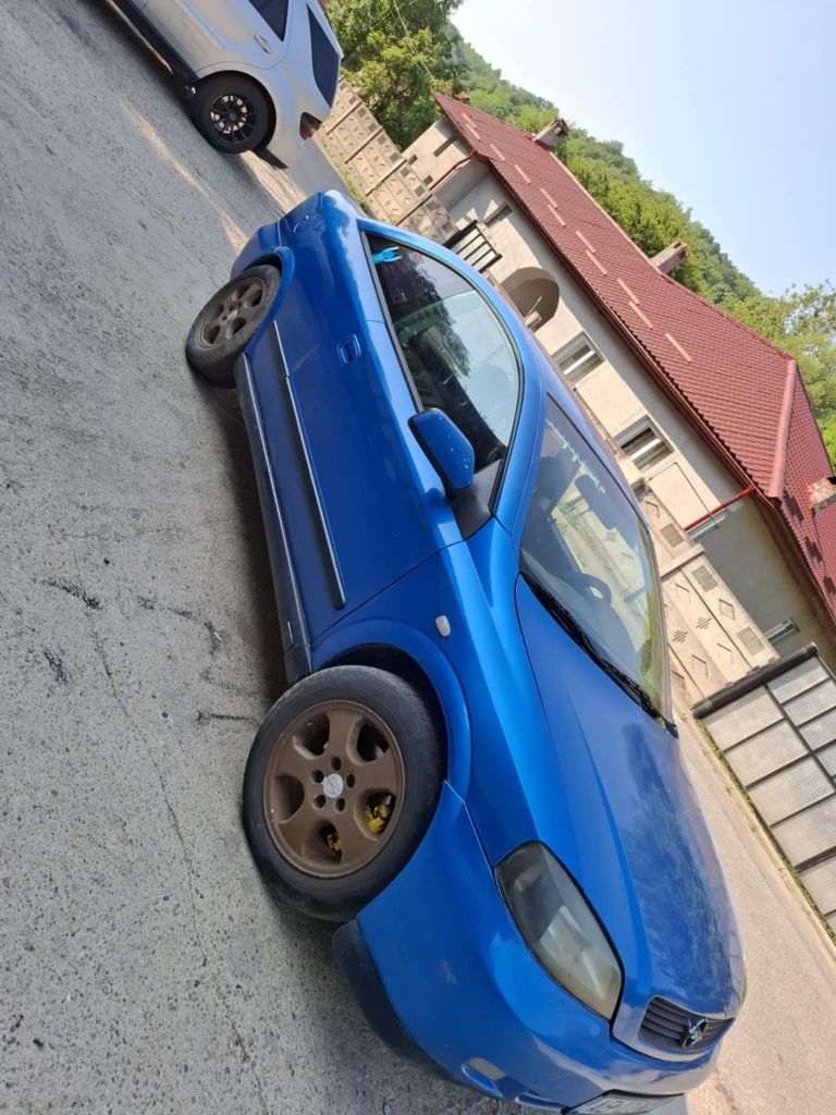 Opel bertone 18 benzina