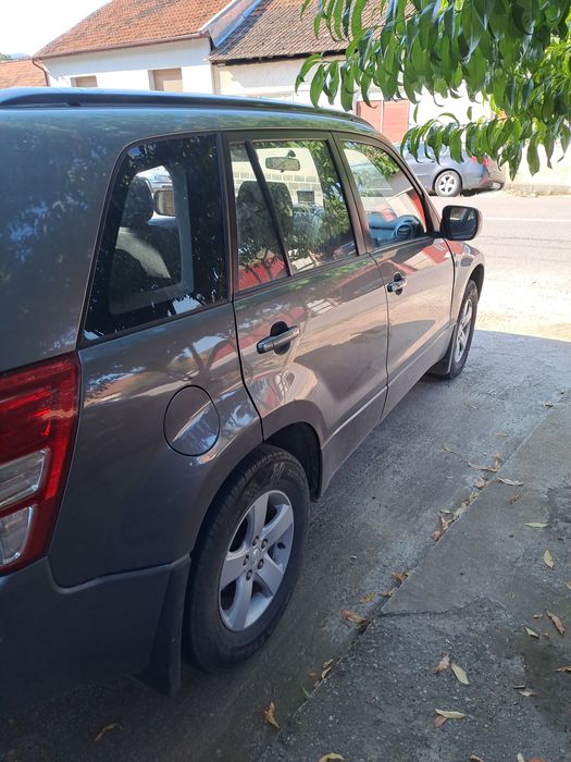Suzuki grand vitara
